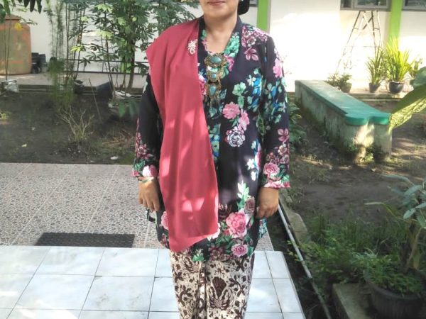 Fanny Pardede, A.md.Pd