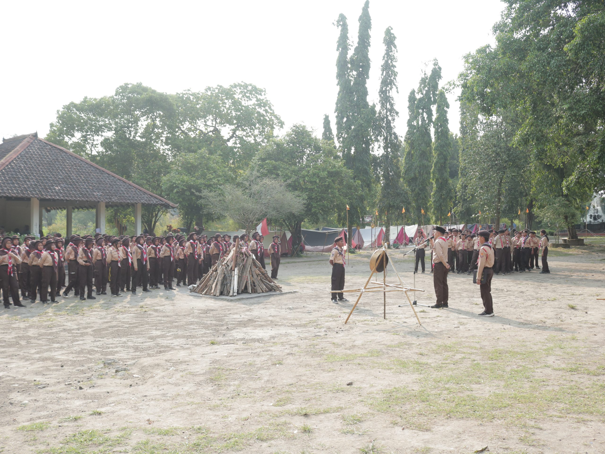 “KEMAH BUDAYA PENGGALANG SMP NEGERI 3 GAMPING” Melestarikan Budaya Bangsa Melalui Kreativitas Pramuka Penggalang