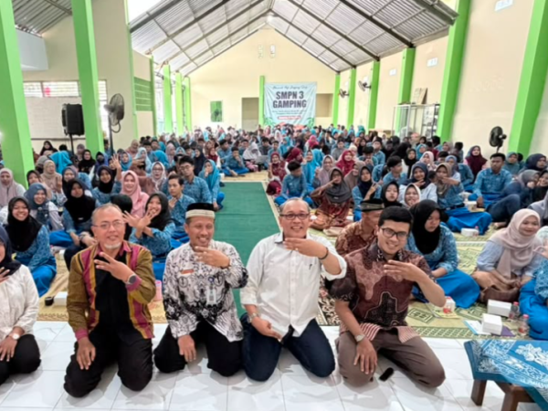 Orang Tua dan Siswa Kelas IX Belajar Bersama, SMP Negeri 3 Gamping Gelar Gathering dan Parenting tentang Career Adaptability Generasi Z