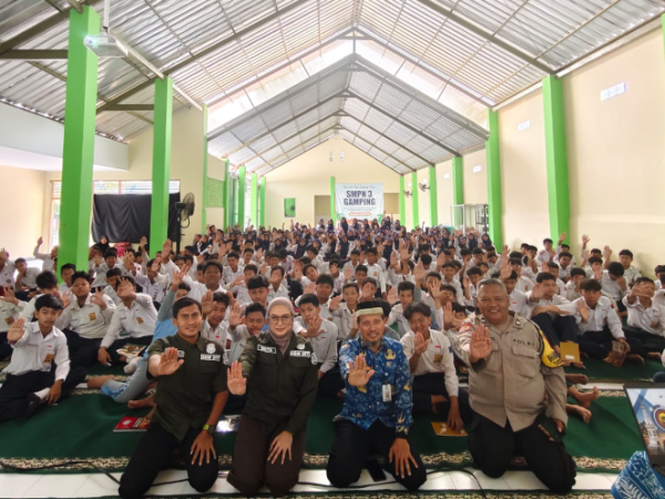 Densus 88 Hadir di SMP N 3 Gamping: Kenali Bahaya Radikalisme, Cegah Sejak Dini